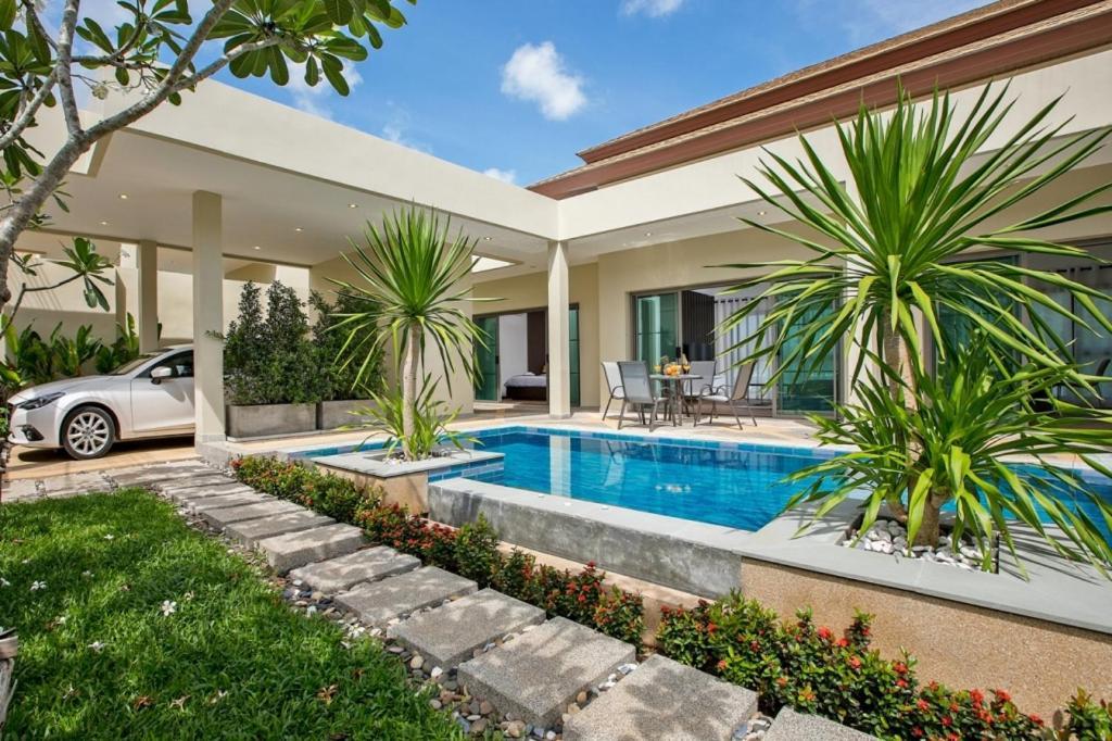 Shanti Villas X Monthstayz Thailand Rawai Exterior photo